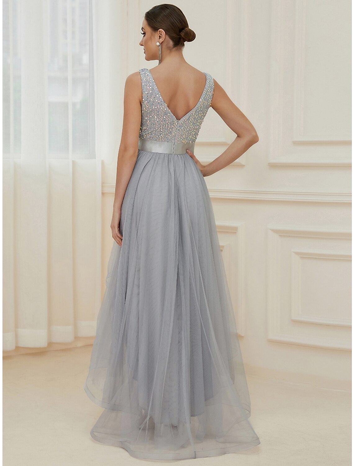 Wholesale A-Line Bridesmaid Dress V Neck Sleeveless Elegant Asymmetrical Sequined with Sequin